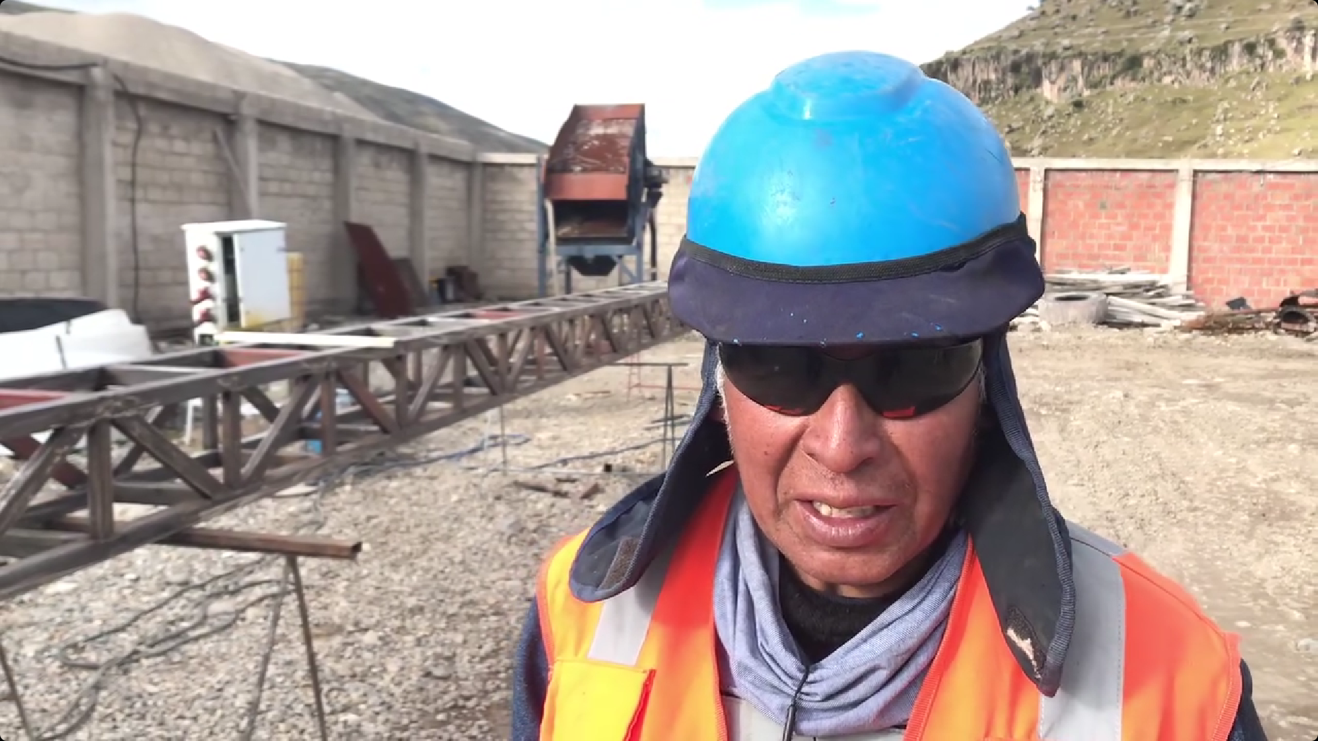 [Descripción del trabajo 1]